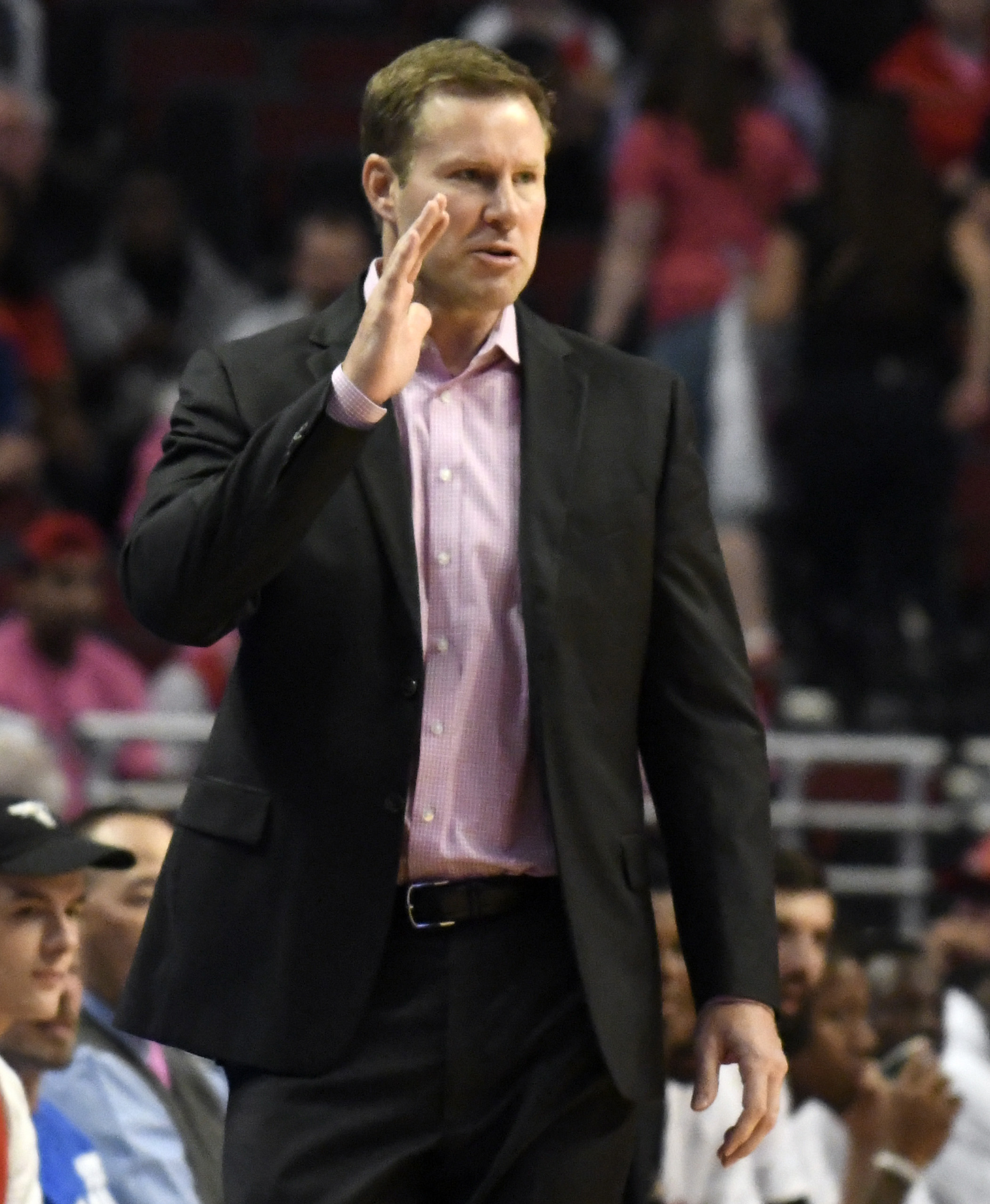 Oct 17, 2016; Chicago, IL, USA; Chicago Bulls head coach Fred Hoiberg gives instructions in a game against the Charlotte Hornets during the first quarter at the United Center. Mandatory Credit: David Banks-USA TODAY Sports