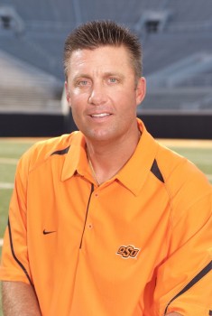 Mike Gundy 235x350