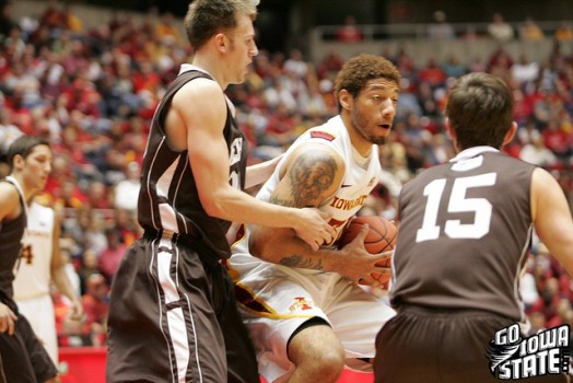 Royce White paint vs Lehigh 524x350