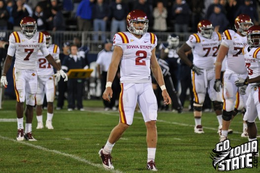 Steele Jantz walk vs UConn 20111 527x350