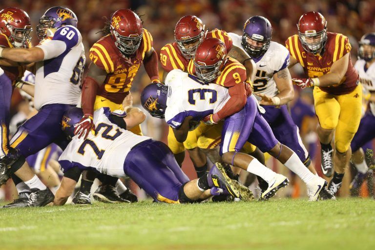 NOTEBOOK: Improving the O-Line; secondary back to 100 percent