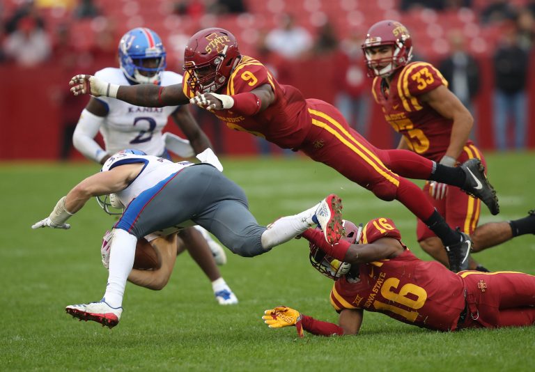 Defense dominated Kansas in impressive shutout