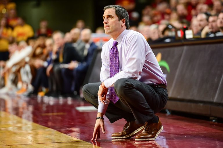 MONDAY MUSINGS: Three thoughts on hoop struggles, football’s momentum