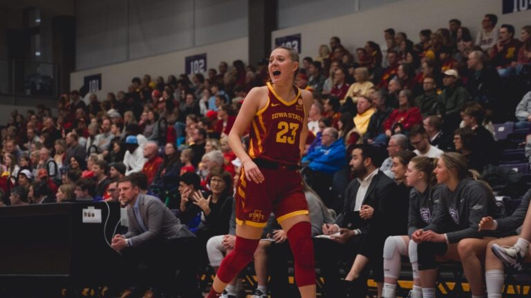 WBB: Iowa State rolls, returns to .500