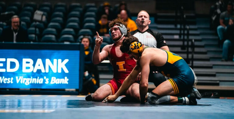No. 13 Cyclones Top No. 22 Mountaineers on the Road