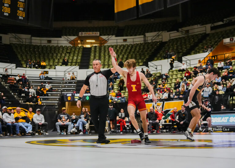 No. 12 Iowa State Wins Thriller at No. 25 Mizzou, 21-18