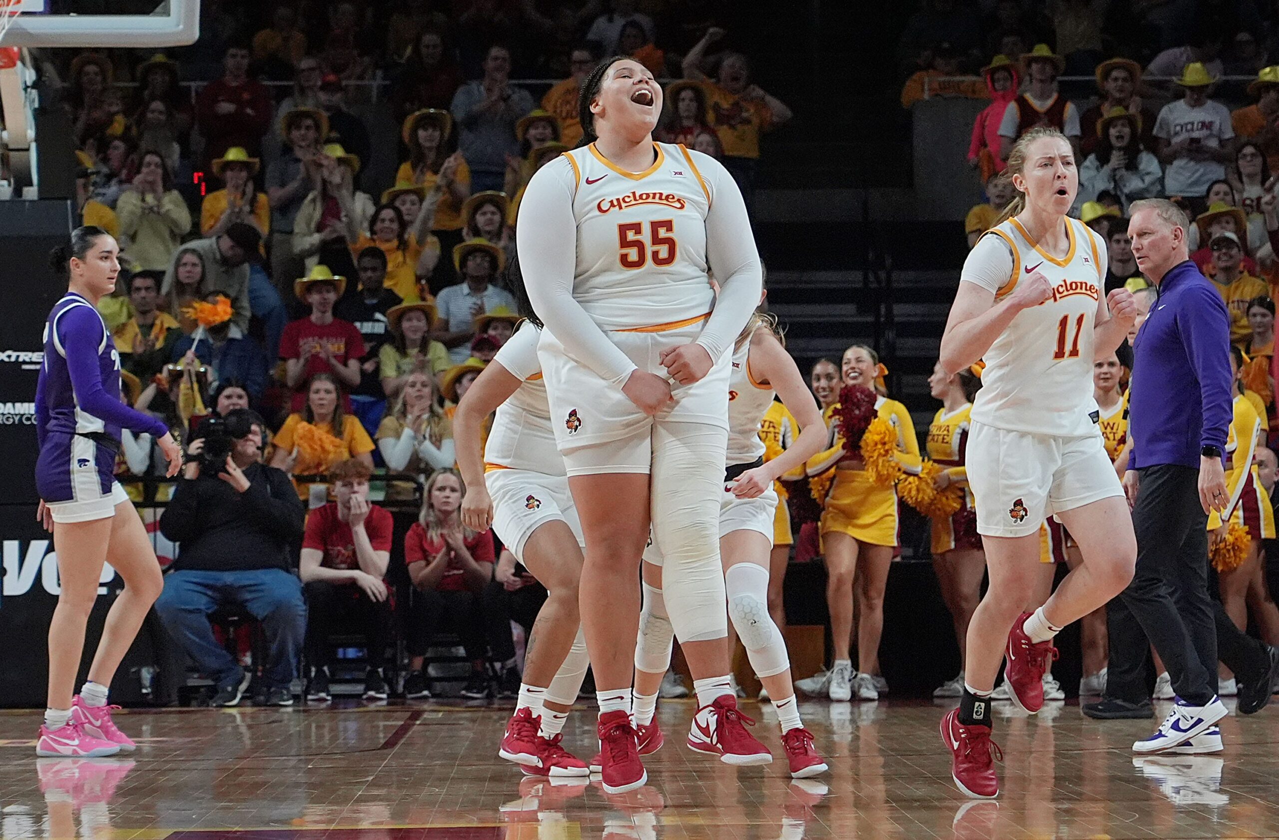 cyclonefanatic.com