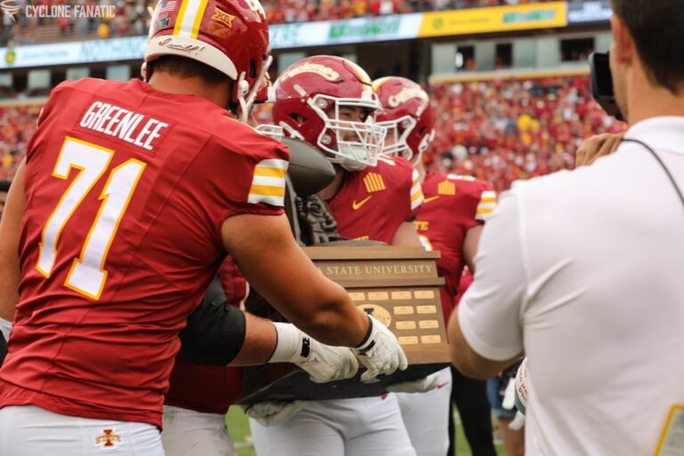 Monday Musings: Konrardy brings déjà vu with another Cy-Hawk winner