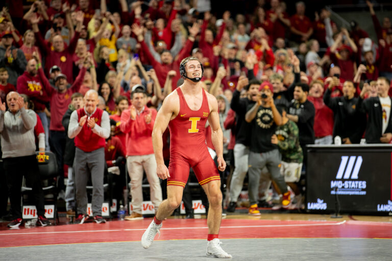 Three matches to watch as No. 3 Iowa State wrestling opens 2026 at No. 24 Stanford