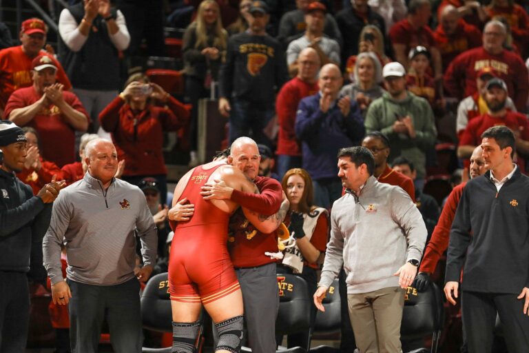 Senior Day Emotions Fuel Iowa State’s 20–14 Win Over Missouri