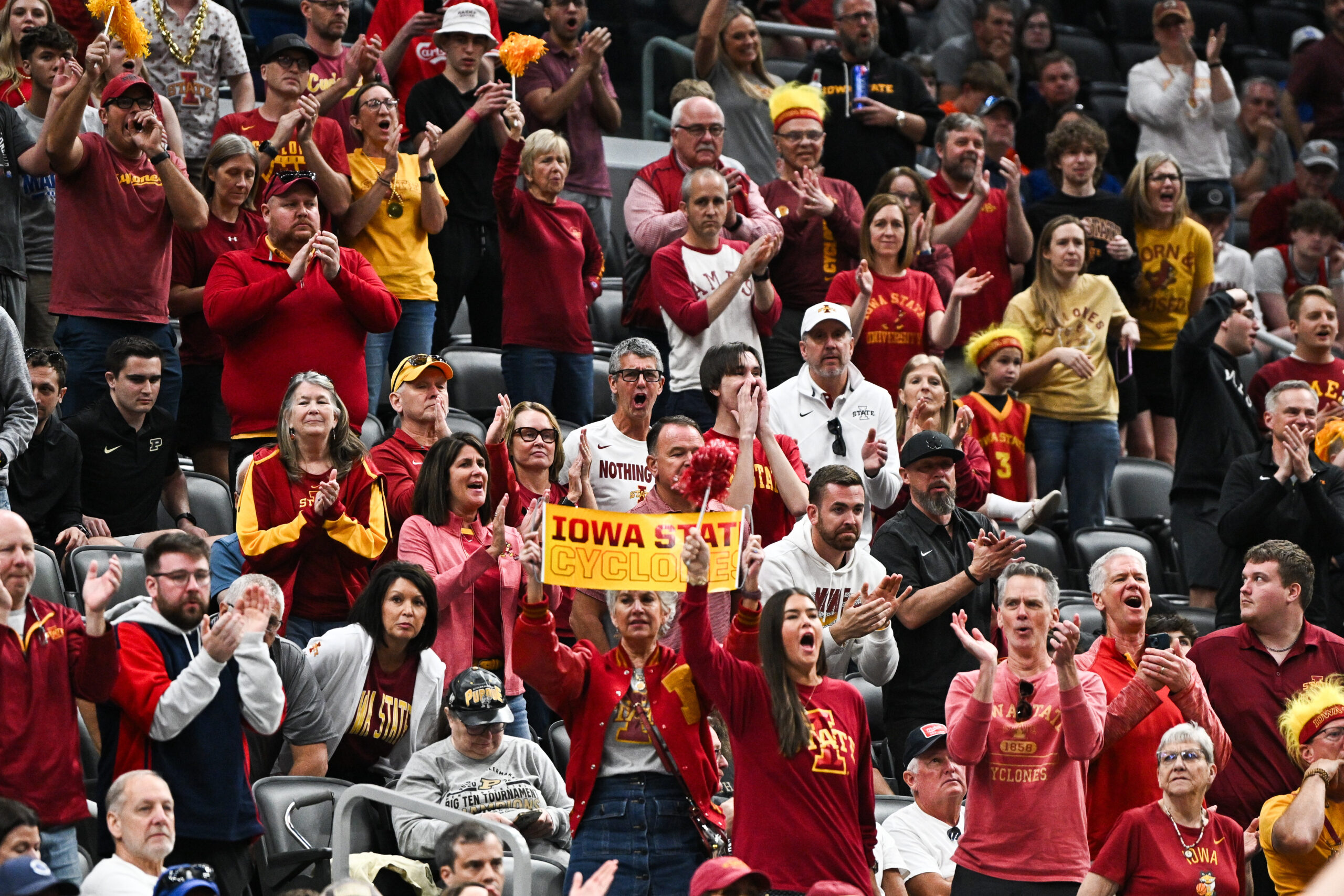 cyclonefanatic.com