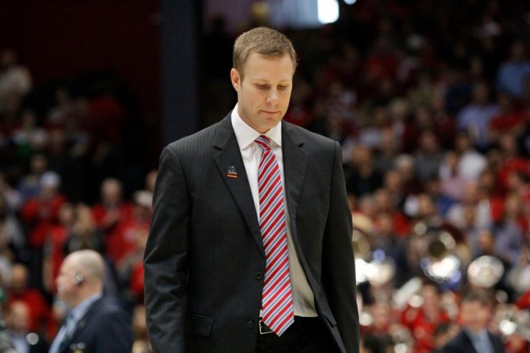 Minnesota wants Hoiberg, will he stay or will he go?