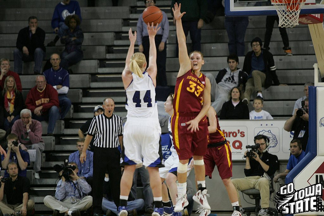 Cyclones win, Fennelly not satisfied